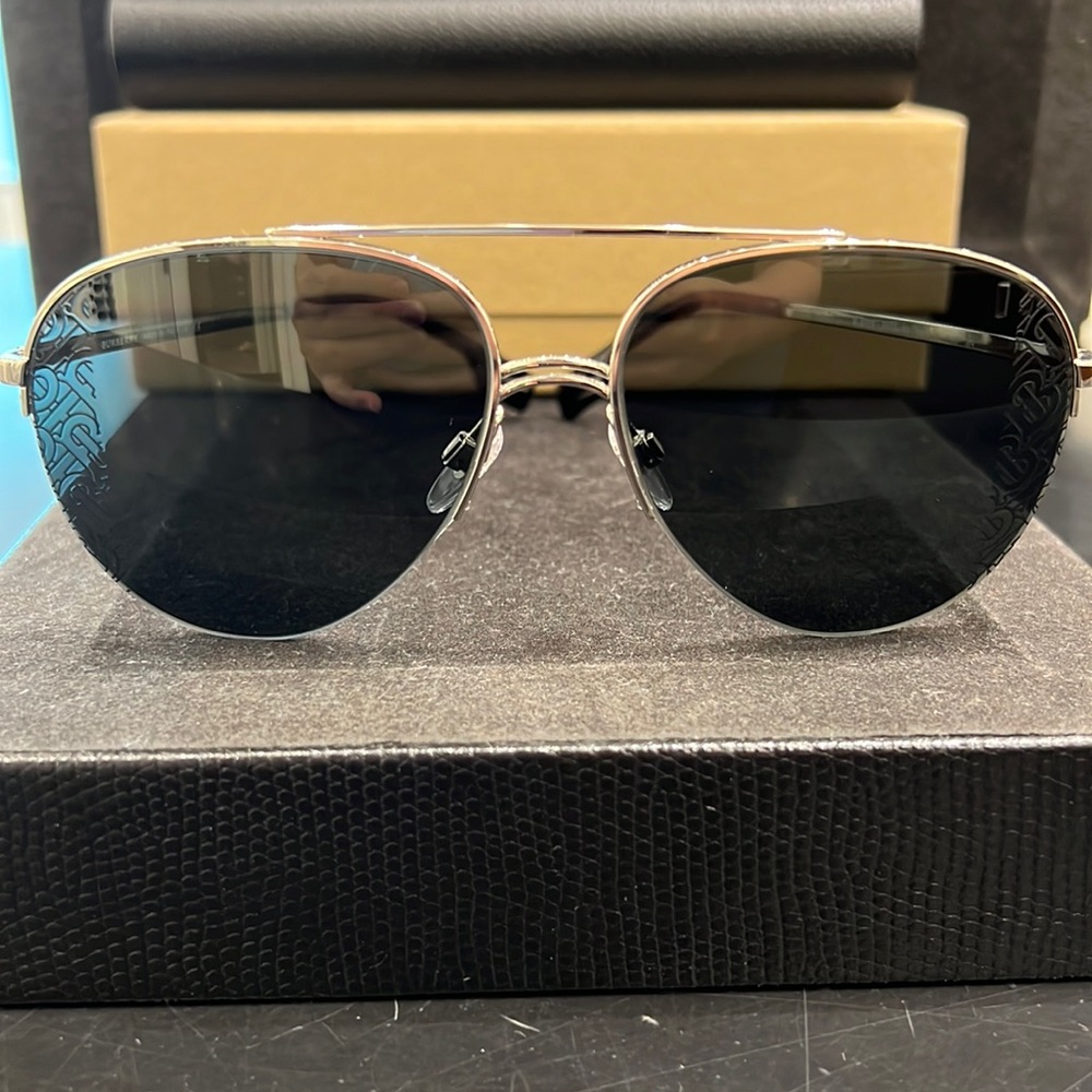 Burberry Aviator Sunglasses BE3113